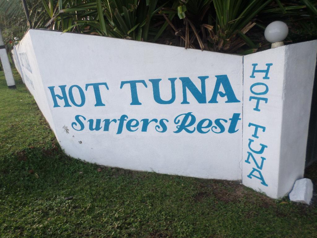 Hot Tuna Surfers Rest Midigama Bed & Breakfast Exterior photo